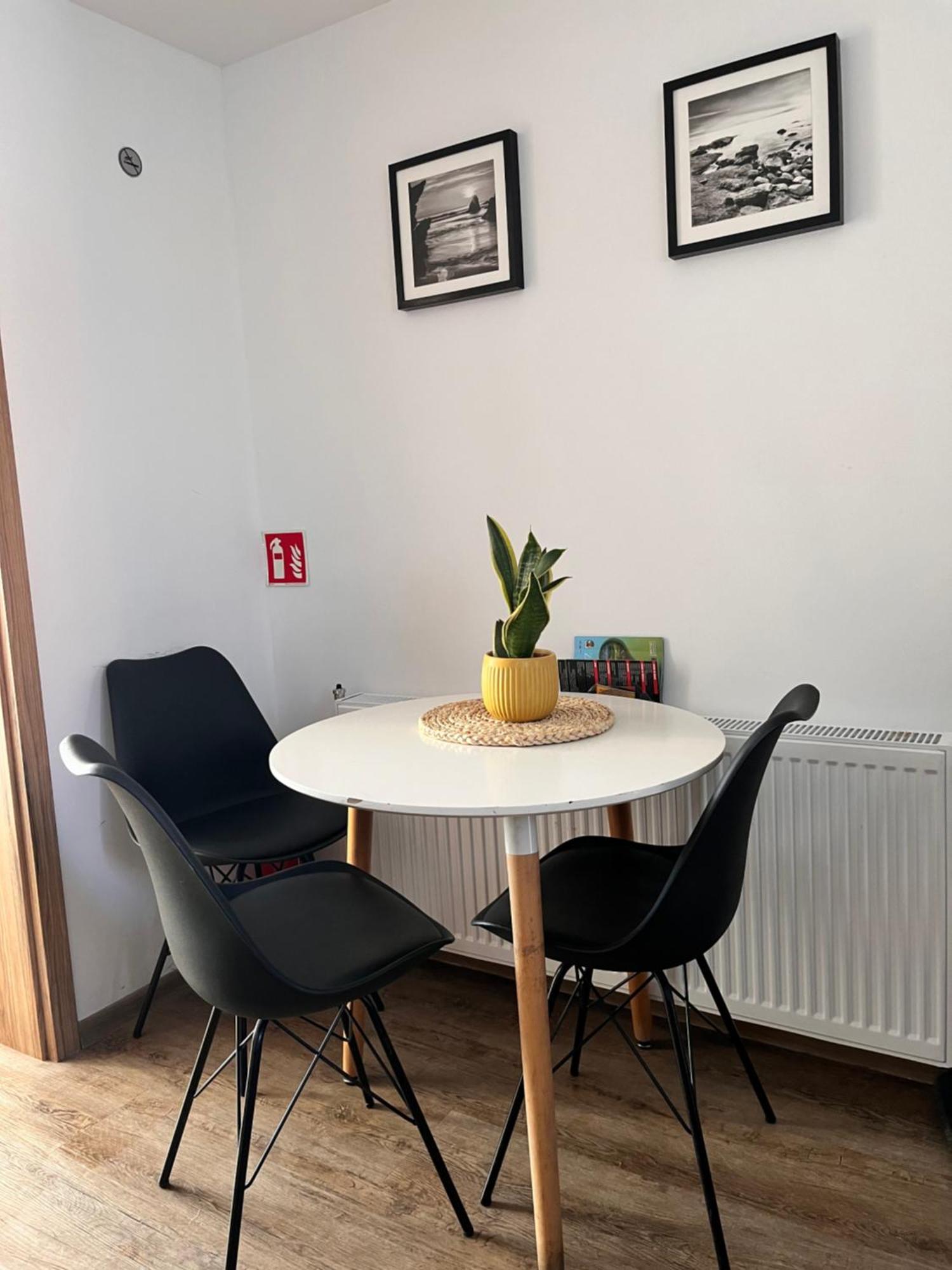 Apartament Numer 1, Dwie Sypialnie Dwa Lozka Orzysz Extérieur photo